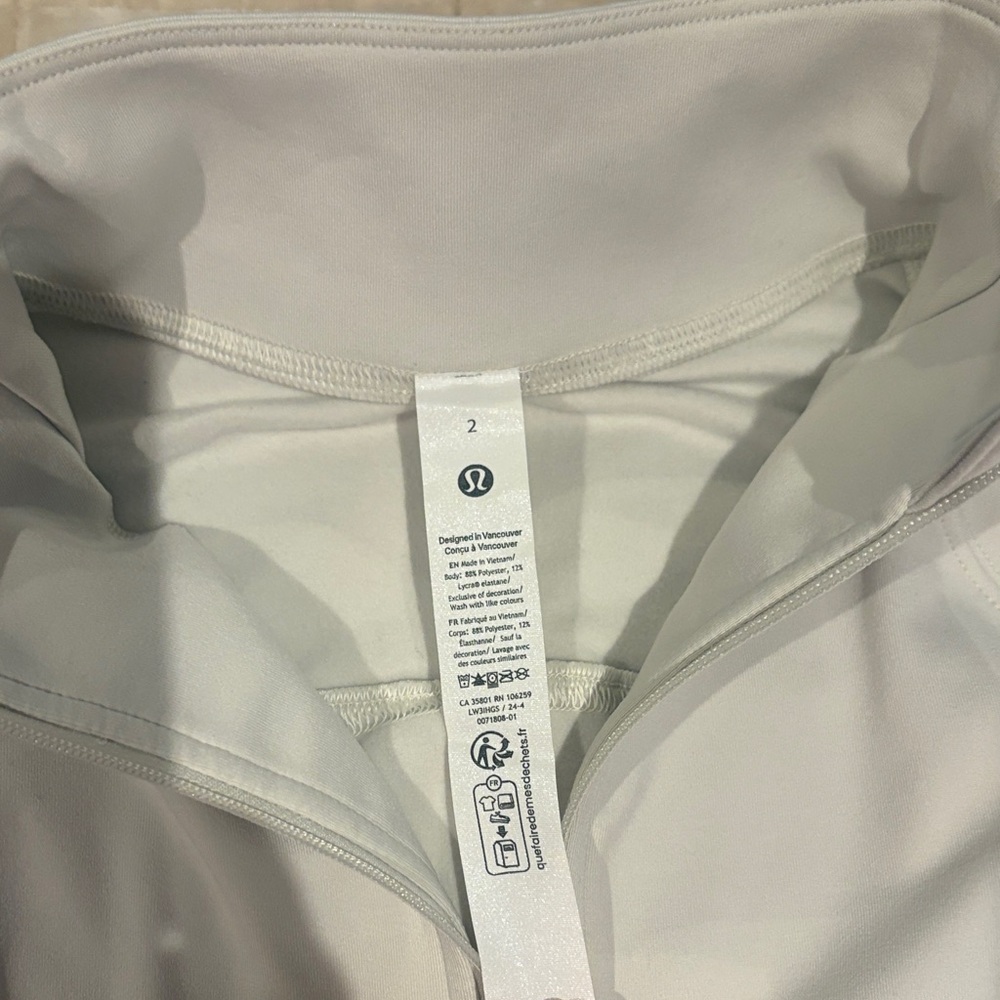 Lululemon athletica  Quarter-Zip cropped Pullover…. Never worn!!!!!! - Picture 2 of 7
